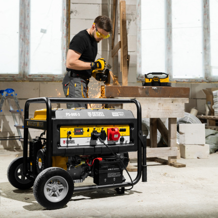 Генератор бензиновый PS 80 E-3, 6.6 кВт, 400 В, 25 л, электростартер Denzel