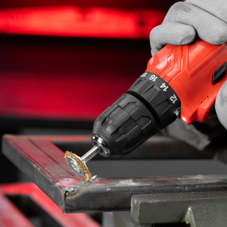 Щетка для дрели, 30 мм, плоская со шпилькой, латунированная витая проволока Matrix