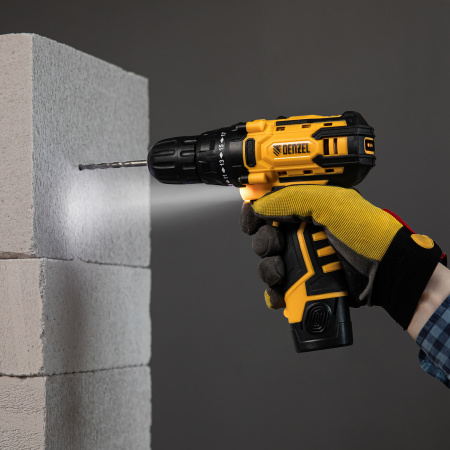 Дрель-шуруповерт аккумуляторная CDL-12CB, Li-Ion, 12 В, 1 акк. Denzel