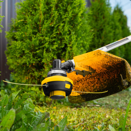 Триммер бензиновый DGT 430, 43 см3, 2.5 л. с, неразъемная штанга, состоит из 2 частей Denzel цена