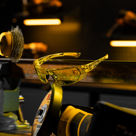 Очки защитные открытые, поликарбонатные, желтая линза Denzel цена