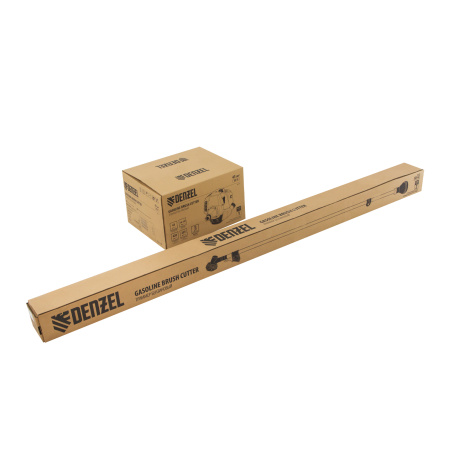 Триммер бензиновый DR-43, 43 см3, неразъемная штанга, состоит из 2 частей Denzel цена