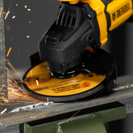 Круг шлифовальный по металлу, 125 х 6,0 х 22,2 мм, A24QBF// Denzel