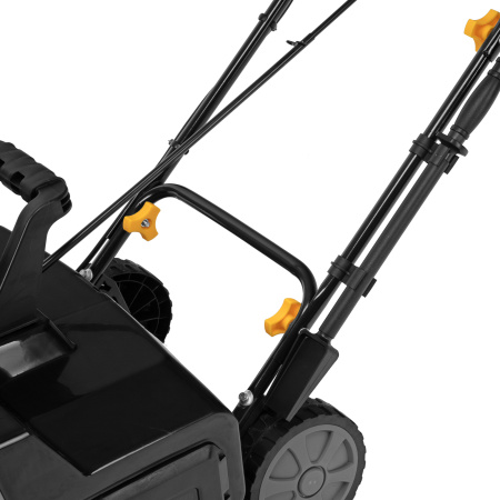 Электрическая снегоуборочная машина ESB-560-M, 2,5 кВт, металлический шнек, LED фара Denzel