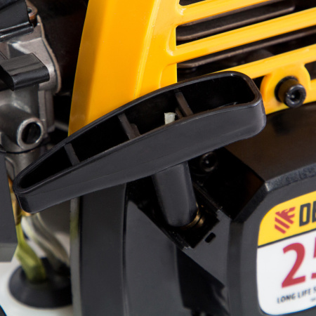 Триммер бензиновый DR-25, 25 см3, неразъемная штанга, состоит из 2 частей Denzel цена