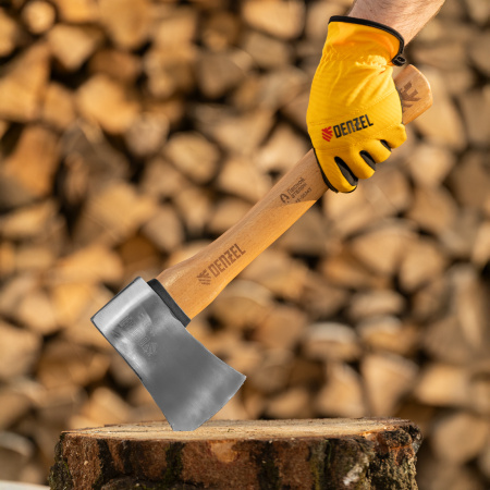 Топор кованый, 1130 г, американский тип, буковая рукоятка, 430мм, EFP Denzel цена