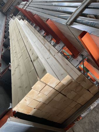 Брус сухой строганный 100х100х6000 мм (90х90х6000) Хвоя