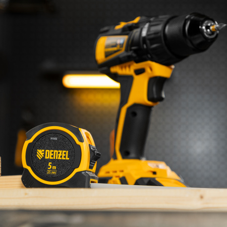 Рулетка 5м х 25мм, двухкомп. корпус, магнитный обрезиненный зацеп Denzel цена