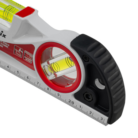 Уровень алюминиевый литой, фрезерованный, 3 глазка, две ударные площадки, 235 мм Matrix цена