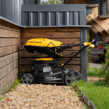 Газонокосилка бензиновая GLD-460SP, 146 куб.см, ширина 46 см, привод 7 уровней, травосборник 50 л Denzel цена