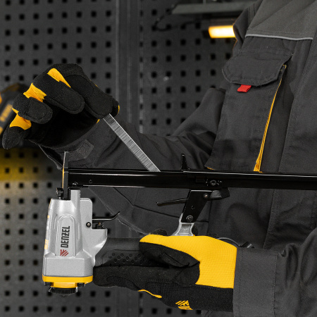 Скобы 21GA для пнев. степл., 10мм, шир. - 0,95мм, тол. - 0,6мм, шир. скобы - 12,8мм, 5000шт Denzel цена