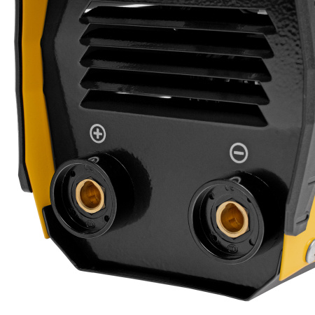 Аппарат инверторный дуговой сварки DS-180 Compact, 180 А, ПВ 70%, диаметр электрода 1.6-4 мм Denzel