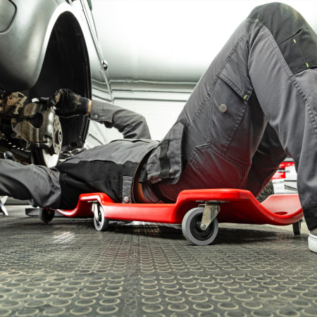 Лежак ремонтный на шести колесах, 1000 х 475 х 128 мм, пластиковый Matrix цена