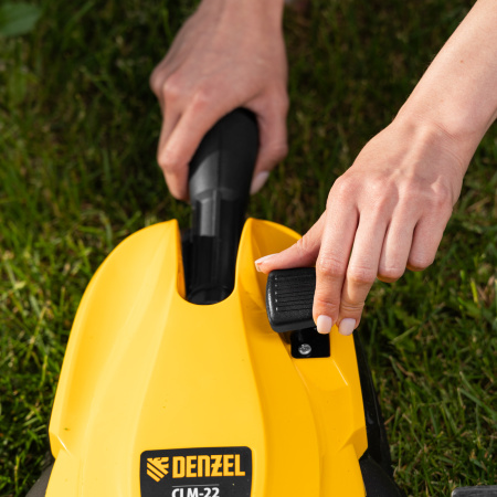 Портативная аккумуляторная газонокосилка CLM-22, Li-ion, 20В, 220 мм // Denzel цена