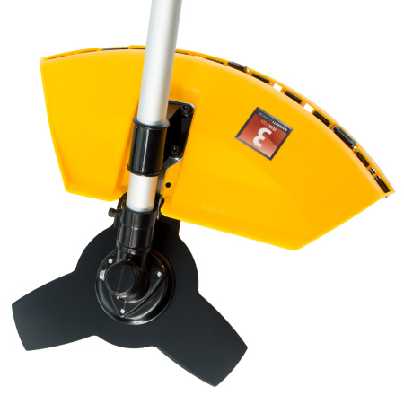 Триммер бензиновый DR-33, 33 см3, неразъемная штанга, состоит из 2 частей Denzel цена