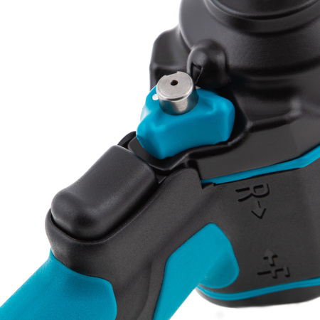 Гайковерт пневматический ударный G985K2, 1/2, 610Нм 9000 об/мин, с набором 17 предметов Gross цена