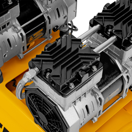 Компрессор безмасляный, малошумный DLS 1500/50, 1500 ВТ, 2x750, 50 л, 260 л/мин Denzel