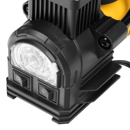 Компрессор автомобильный AC-75, 12 В, 10 атм., 75 л/мин, LED Denzel цена