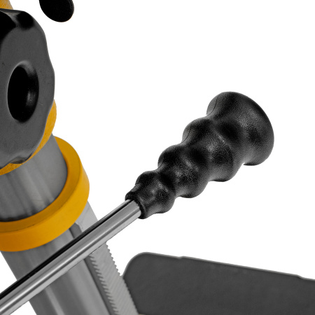 Станок сверлильный радиальный DDM-550R, 550 Вт, 16 мм, 12 ск., настольный Denzel