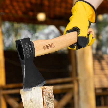 Топор, 600 г, кованый, буковое топорище Denzel цена