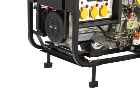 Генератор дизельный DD6300Е, 5.0 кВт, 220 В/50 Гц, 15 л, электростартер Denzel