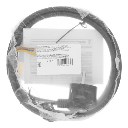 Шнур сетевой Energy Series, ПВС, 1,5 м, 3 x 1,5 мм, с неразборной вилкой, черный, Denzel цена