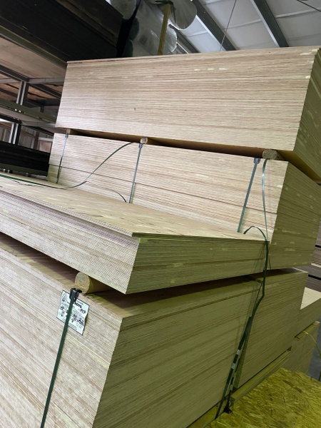 Фанера влагостойкая ФСФ 21 мм 1220х2440 сорт 4/4 НШ березовая