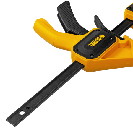 Струбцина F-образная, быстрозажимная, 150 х 55 мм, усиленный нейлоновый корпус Denzel цена