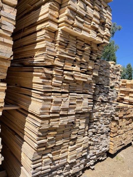 Доска обрезная для опалубки 25х150х6000 мм Осина ТУ