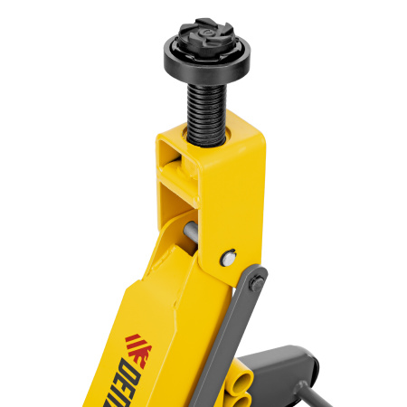 Домкрат гидравлический подкатной с фиксатором, 3 т, 190-532 мм, SUV/ Denzel цена