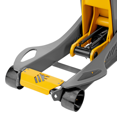 Домкрат гидравлический подкатной, 3,8 т, 110-580 мм, быстрый подъем, низкий подхват, проф. Denzel цена