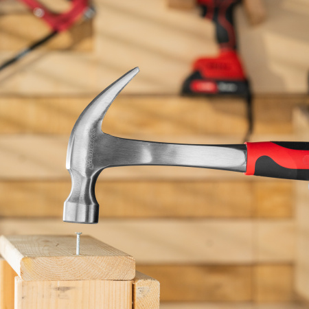 Молоток-гвоздодер, 450 г, цельнометаллический, двухкомпонентная рукоятка Matrix