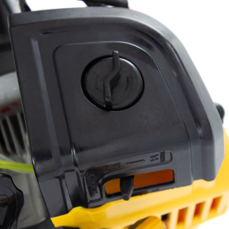 Триммер бензиновый DT 43, 43 см3, 2.5 л. с, неразъемная штанга, состоит из 2 частей Denzel цена