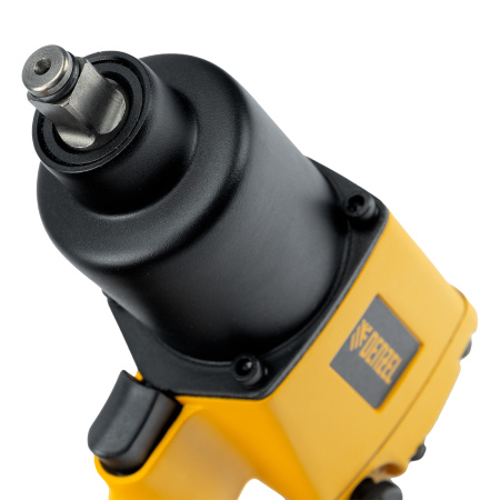 Ударный пневмогайковерт IW860+набор головок, 1/2", 7000 об/мин, 868 Нм Denzel цена