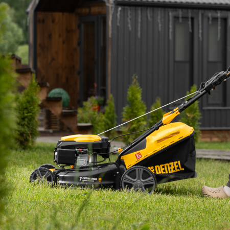 Газонокосилка бензиновая GLD-460SP, 146 куб.см, ширина 46 см, привод 7 уровней, травосборник 50 л Denzel цена