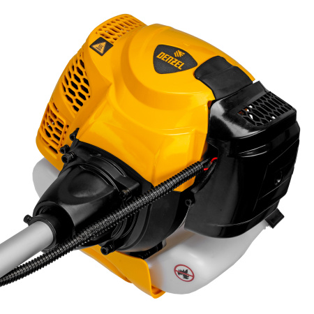 Триммер бензиновый DTL-52S, 52 см3, разъемная штанга, состоит из 2 частей Denzel цена