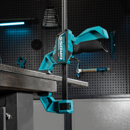 Струбцина реечная, быстрозажимная, пистолетного типа, пошаговый механизм, пластиковый корпус, 450мм Gross цена