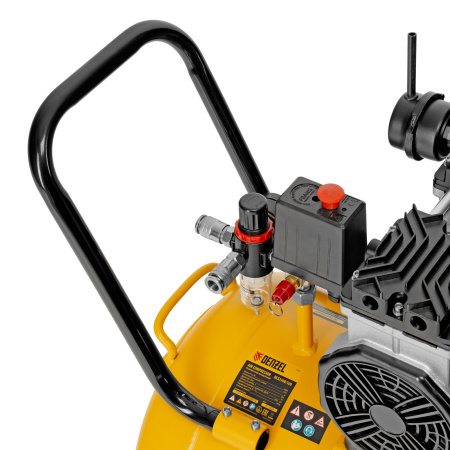 Компрессор безмасляный, малошумный DLS 3300/100, 3300 Вт,3x1100, 100 л, 570 л/мин ,блок управления Denzel