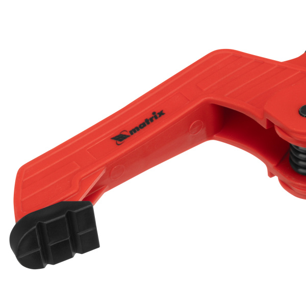 Струбцина клещеобразная 4, усиленная, пластиковый корпус, двухкомпонентные рукоятки, 100 мм Matrix цена