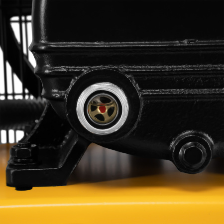 Компрессор воздушный BCV2200/100, ременный привод, 2.2 кВт, 100 литров, 370 л/мин Denzel