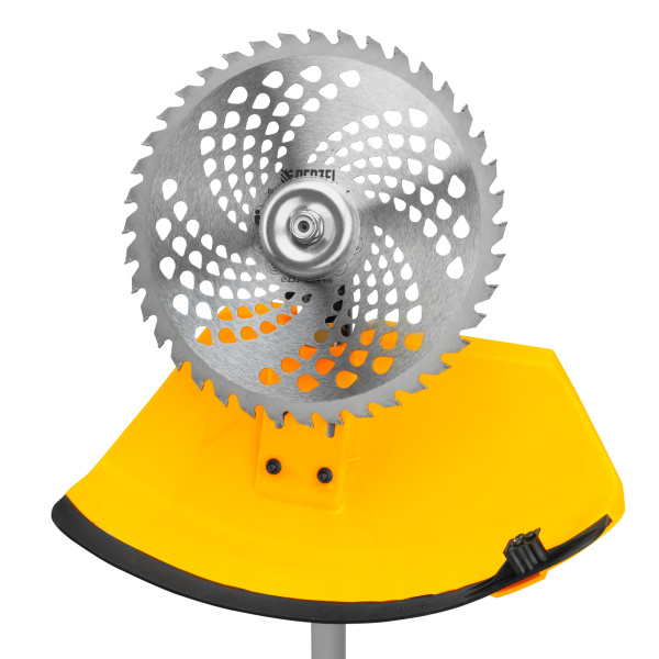 Триммер бензиновый DT-43E, 43 см3, неразъемная штанга, электростартер, состоит из 2 частей Denzel цена