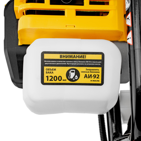 Мотобур DX-52, объем двигателя 52 см3, соединение 20 мм, без шнека Denzel