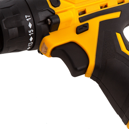 Дрель-шуруповерт аккумуляторная CDL-12CB, Li-Ion, 12 В, 1 акк. Denzel