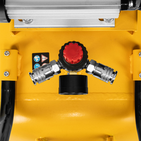 Компрессор воздушный рем. привод BCI 2200/100, 2,2 кВт, 100 литров, 420 л/мин Denzel