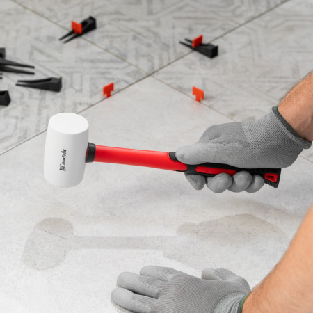 Киянка резиновая, 225 г, белая резина, фибергласовая рукоятка Matrix