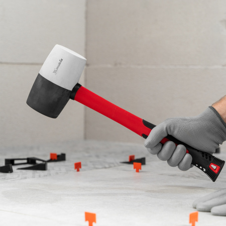 Киянка резиновая, 910 г, черно-белая резина, фибергласовая рукоятка Matrix