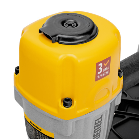 Нейлер пневматический CN90 для гвоздей CNW от 50 до 90 мм// Denzel цена