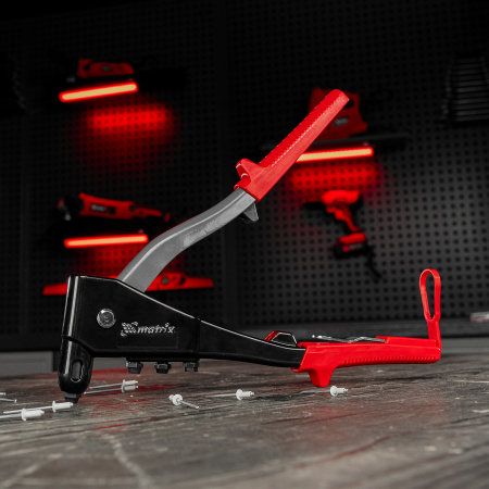 Заклепочник литой, 260 мм, заклепки 2.4-3.2-4.0-4.8 мм Matrix цена