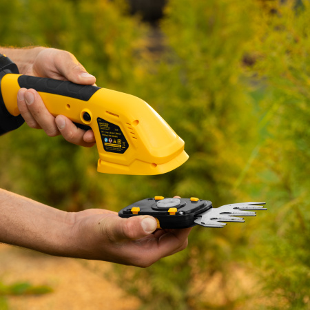 Ножницы-кусторез аккумуляторные GS-20, Li-Ion, 20 В Denzel цена